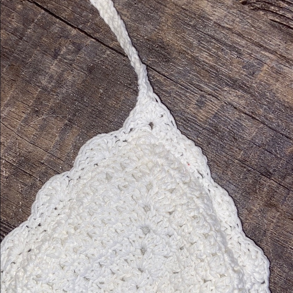 crochet bikini top - Picture 3 of 5